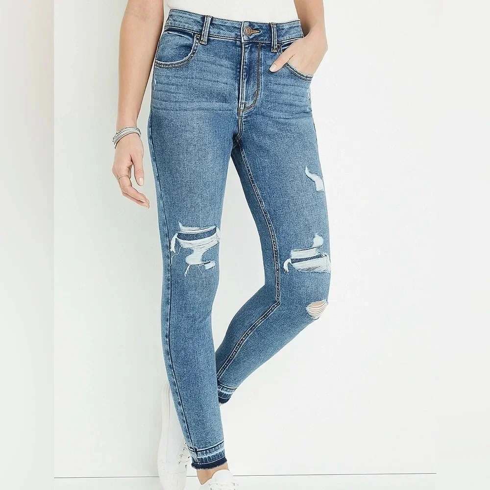 Maurices Patch Ripped Skinny Jeans Medium Wash High Rise Medium Short Women’s - Picture 13 of 13
